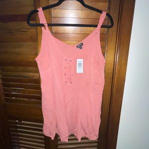 Torrid NWT size 1 plus size pink tank top with tie front